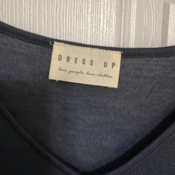 Dress Up navy vneck dress m nwt - Picture 2 of 7